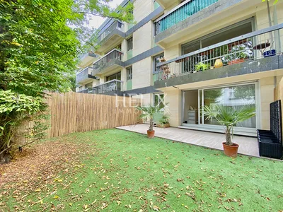 Appartement 3 pièces en rez de jardin à Chatou