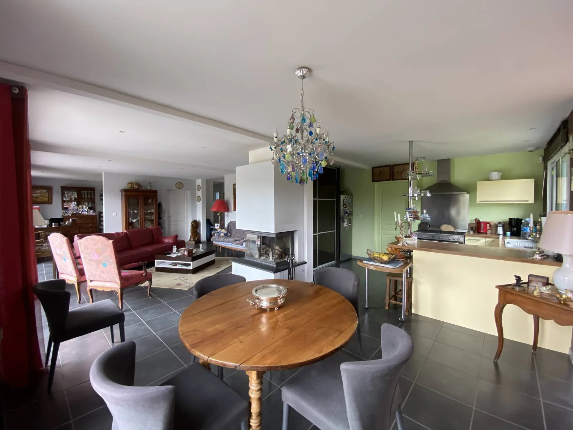 Vends maison contemporaine de 168m² habitables proche de Rouen et du Golf.