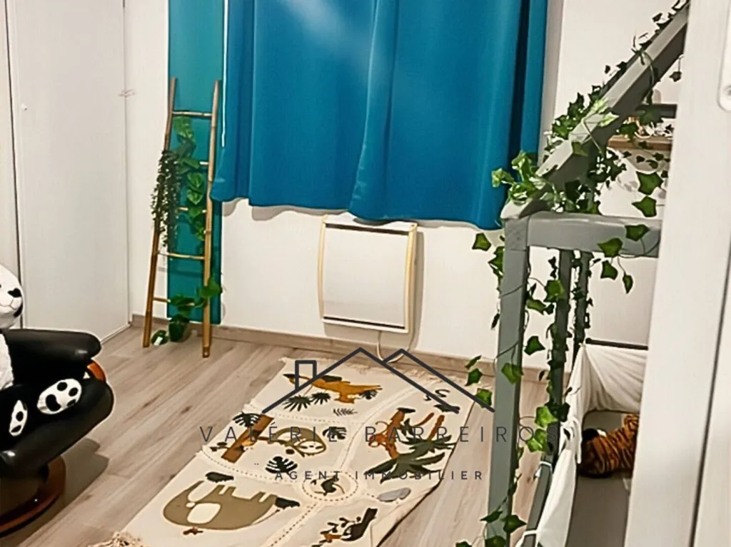 A saisir beau pavillon de 106 m² sur un terrain de 1 600 m² commune de BARDOUVILLE 76480