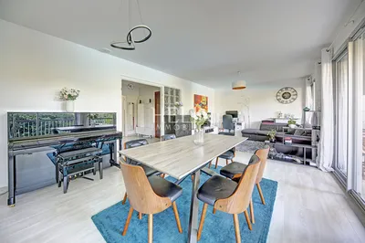 Le Pecq 5P, 100 m2, Standing, recherché, calme, aucun travaux