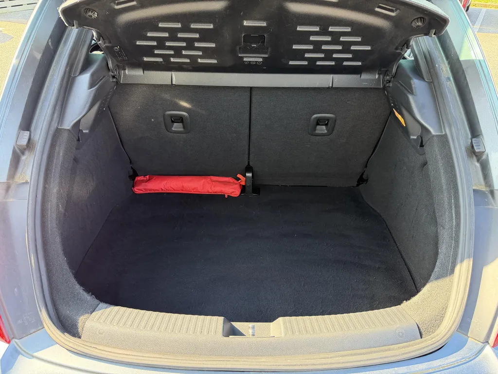 Volkswagen Coccinelle d'occasion à prix attractif chez votre garage Caudebec Auto proche du Havre, vente de voitures révisées en Normandie.