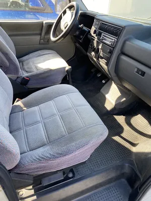VOLKSWAGEN T4 Caravelle