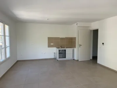 Appartement 3 pièce(s) 2 chambre(s) 71.46 m² Taradeau (83460)