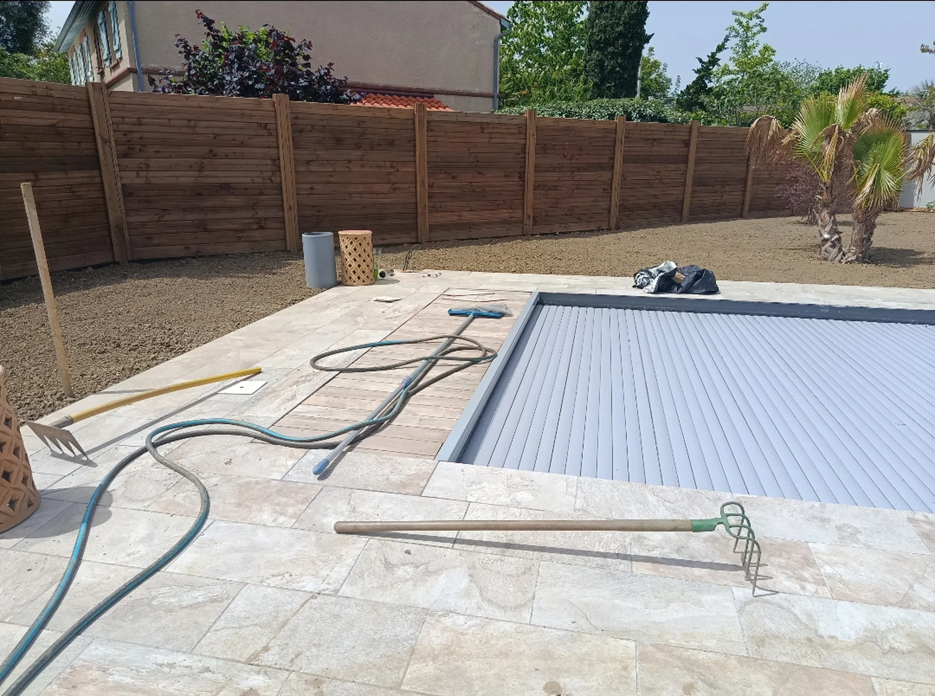 Arrosage intégré sur programmateur avec économie d'eau pour gazon et plantation à Tournefeuille proche de Colomiers.