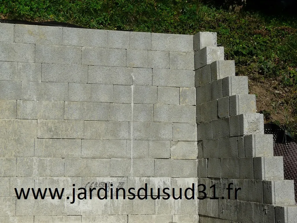 Mur en retenue de terre
