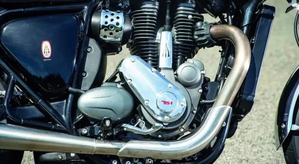 MOTO NEUVE BSA GOLD STAR 650 INSIGNIA A SOLIES PONT