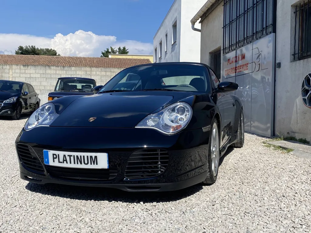 Réparation Carrosserie  sur Porsche à Carnoux en provence près de Marseille avec Franchise offerte