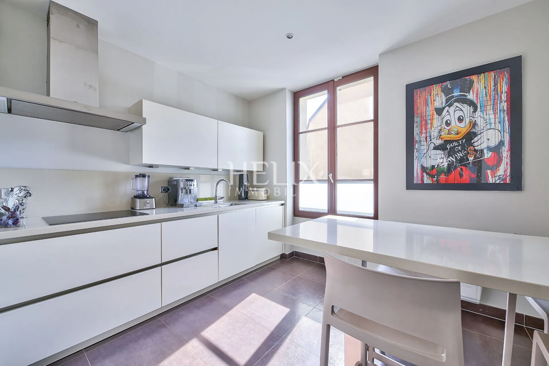 Vente réalisée par notre agence de Saint-Germain -en-Laye comme une maison de 130 M²  avec jardin et terrasses