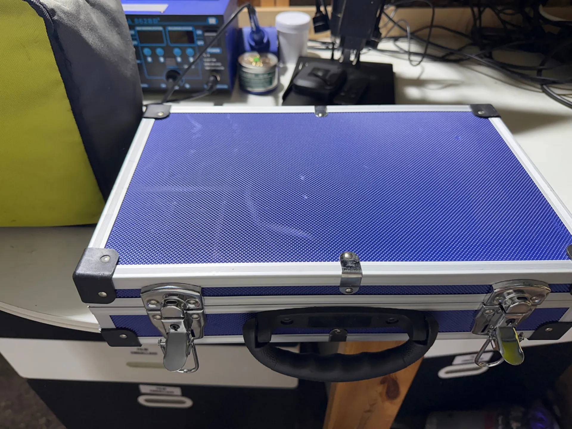 location répartiteur video hdmi à nice dans les alpes maritime