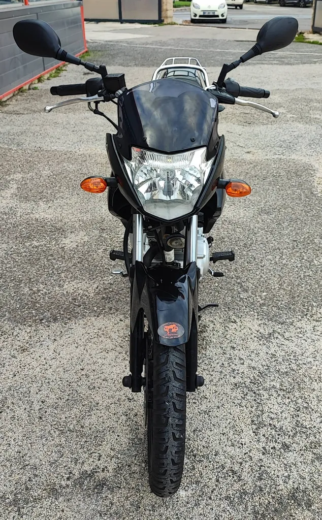 YAMAHA YBR 125 du 10/2016 avec 21000KM