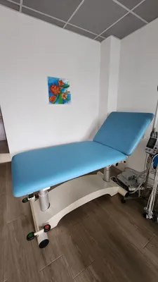 réfection de table d'examen médical à bordeaux 