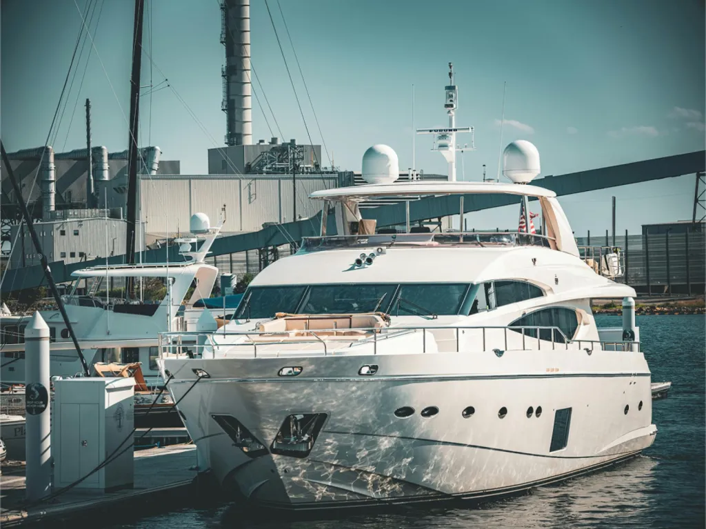 Vente bateau rigide open B2 Marine ou Eolo avec place de port et financement à La Seyne-sur-Mer 83500 dans le Var
