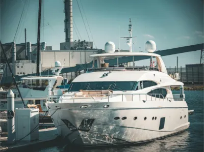 Vente bateau rigide open B2 Marine ou Eolo avec place de port et financement à La Seyne-sur-Mer 83500 dans le Var