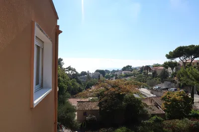 Cassis vente type 3 avec terrasse
