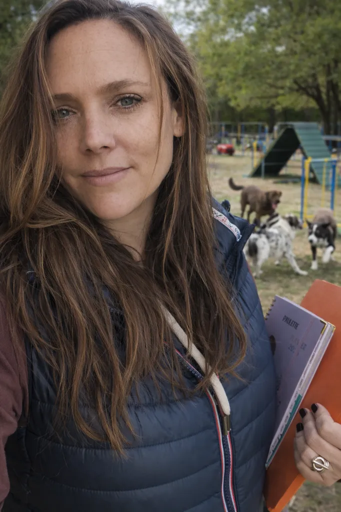 paule lafon comportementaliste canin et formatrice en aquitaine région gironde