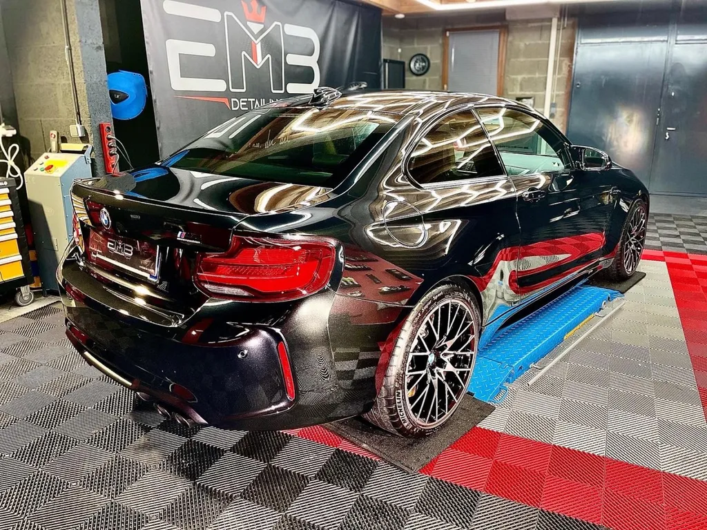 Detailing Lyon traitement céramique BMW M2