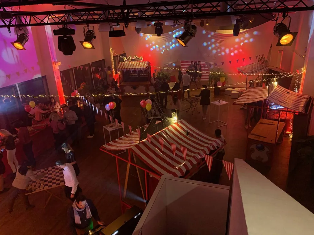 Organiser une soirée cirque