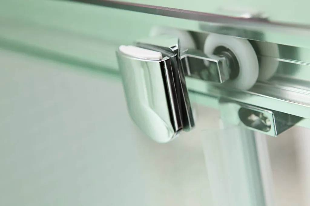 douche senior à Meounes, Belgentier, Signes et Forcalquieret 