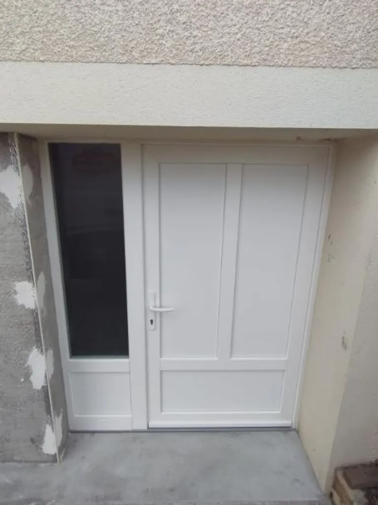 Installation d'une menuiserie PVC Premium Ouvertures Excellence haute performance à Quetigny en Côte-d’Or