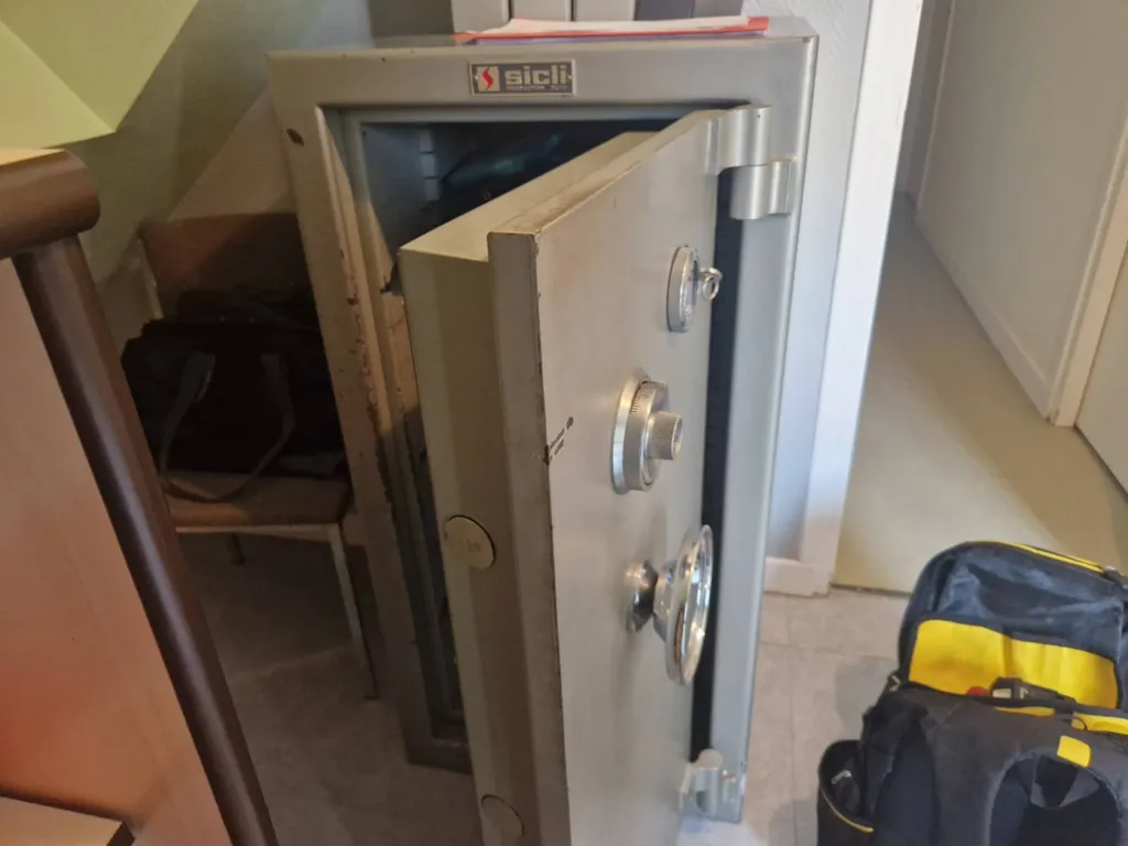 dépannage sur Etaples d'un coffre-fort réalisé par technicien expert