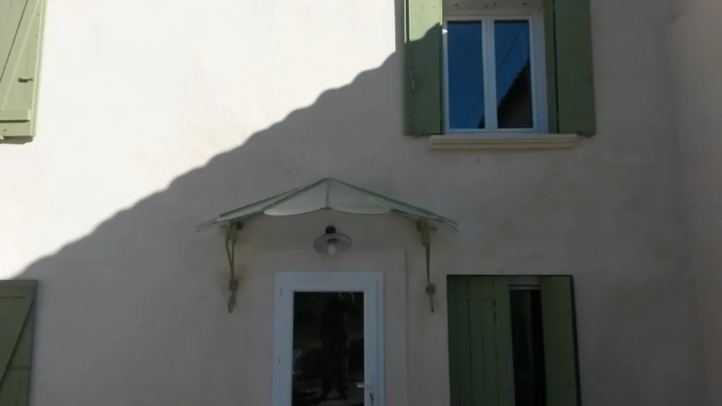 Rénovation vitrage granité Marquise Malaucene