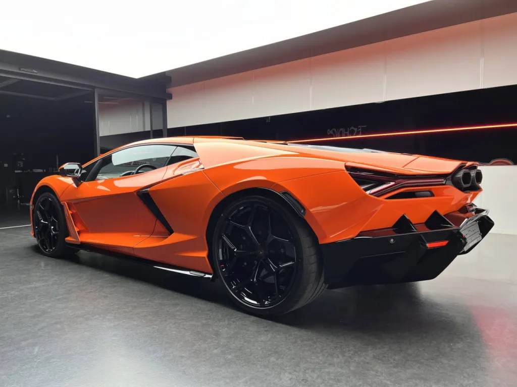 LAMBORGHINI REVUELTO - FILM DE PROTECTION PPF XPEL - BRUXELLES
