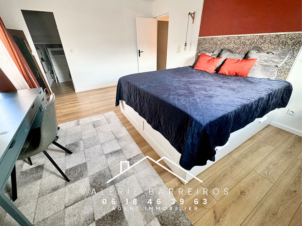 À vendre, maison de 207m² sur un terrain de 1200m² située à Oissel 76350