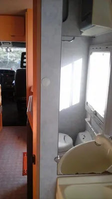 VEND CAMPING CAR PROFILE CHALLENGER 102