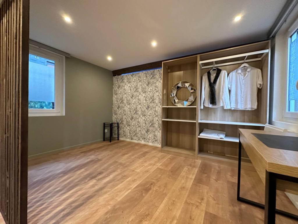 À vendre, appartement F1 bis Rouen centre rive droite.