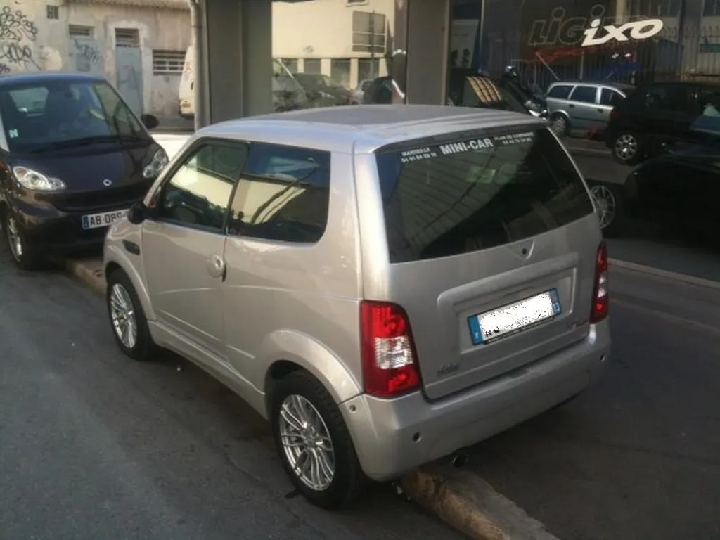 Voiture sans permis occasion LIGIER Marseille X TOO RS Anneé 2010