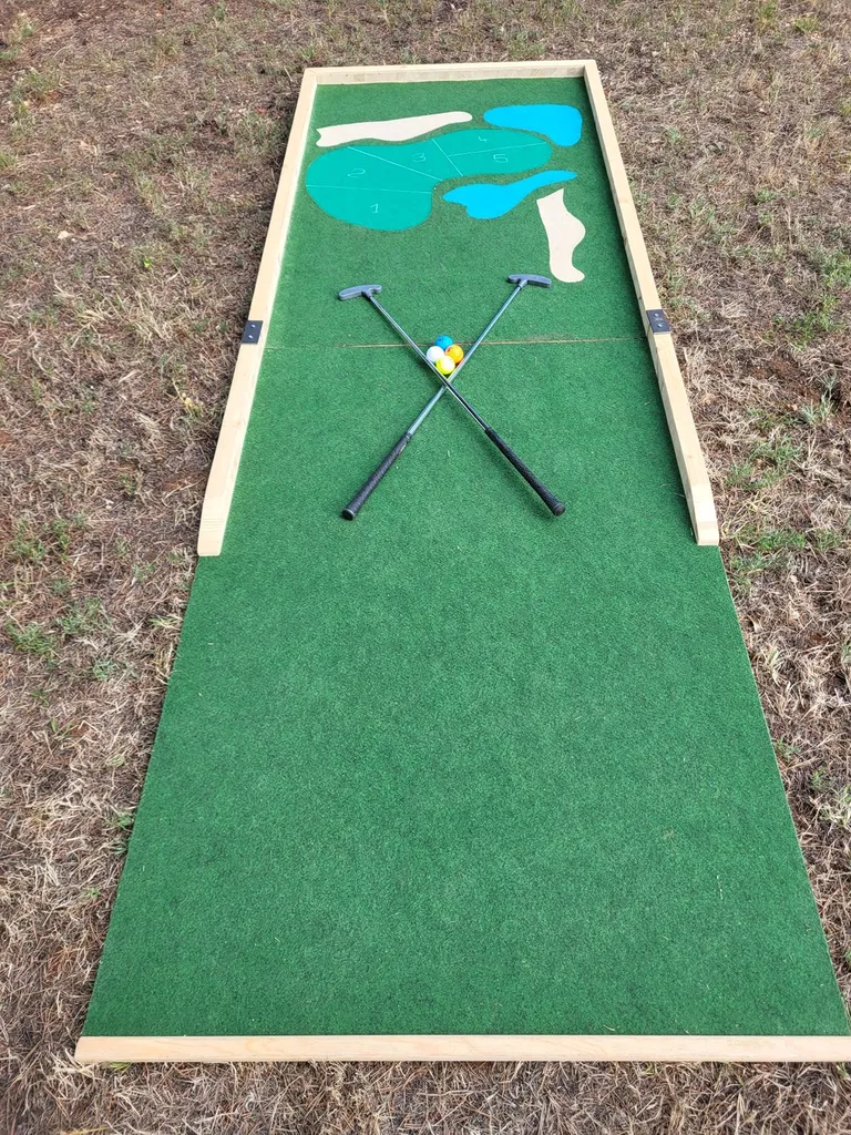 Animation team building mini-golf en entreprise à Cagnes-sur-Mer avec sholf et shuffle-golf