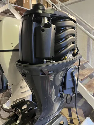 Moteur hors-bord Yamaha 150 CV d'occasion disponible à La Londe les Maures près de Sainte-Maxime