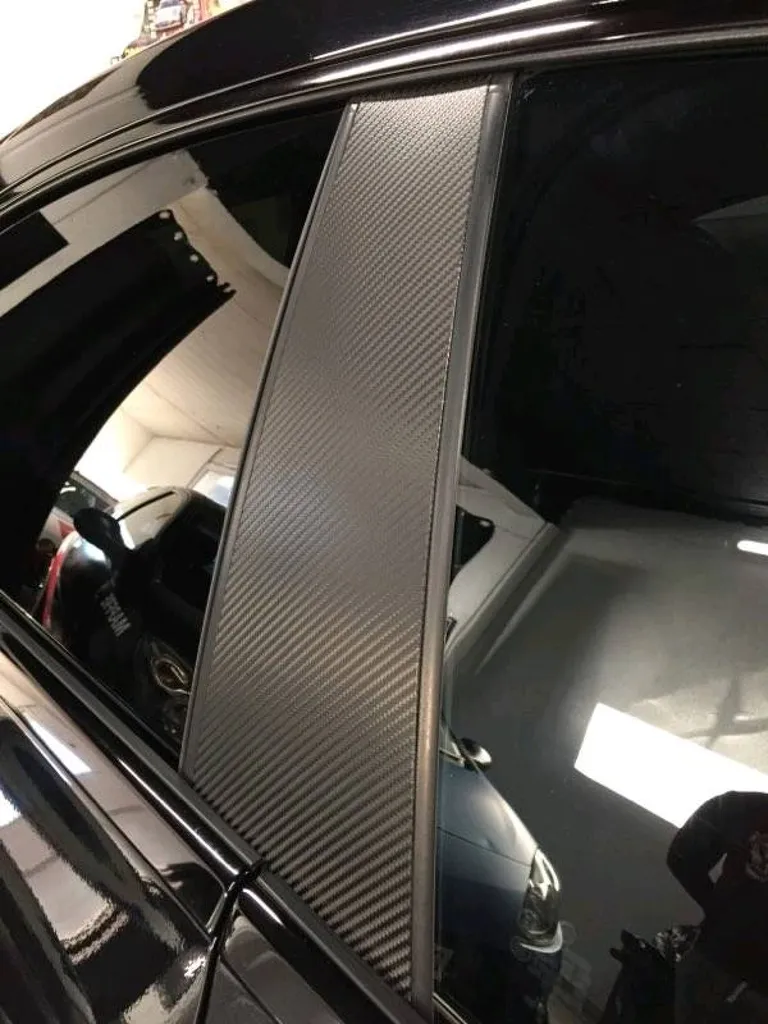 Réalisation covering des éléments en Carbonne d'une Mercedes CLA à Grasse 06