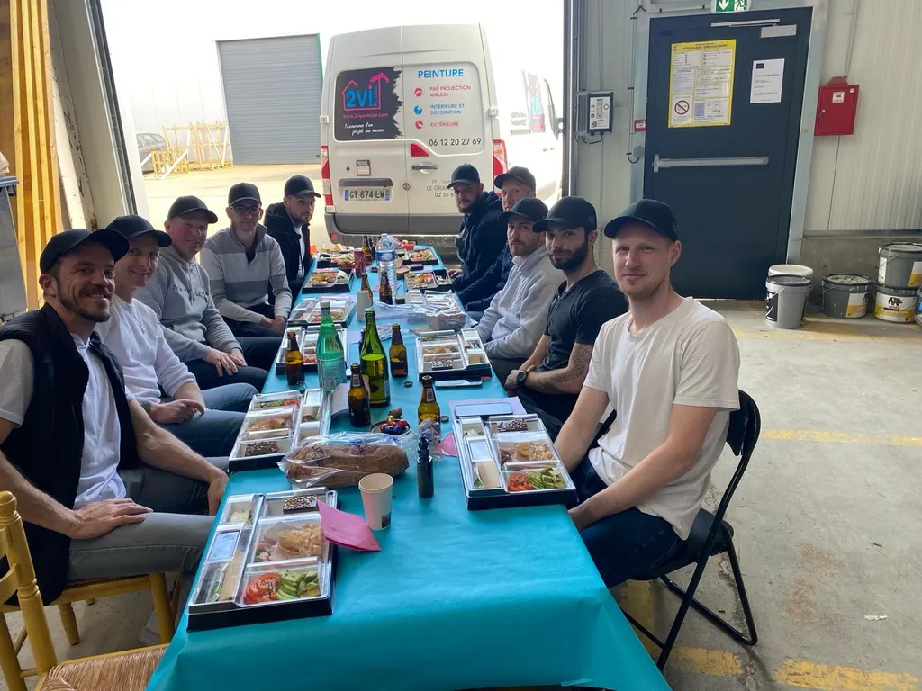 Repas amical trimestriel avec toute notre équipe