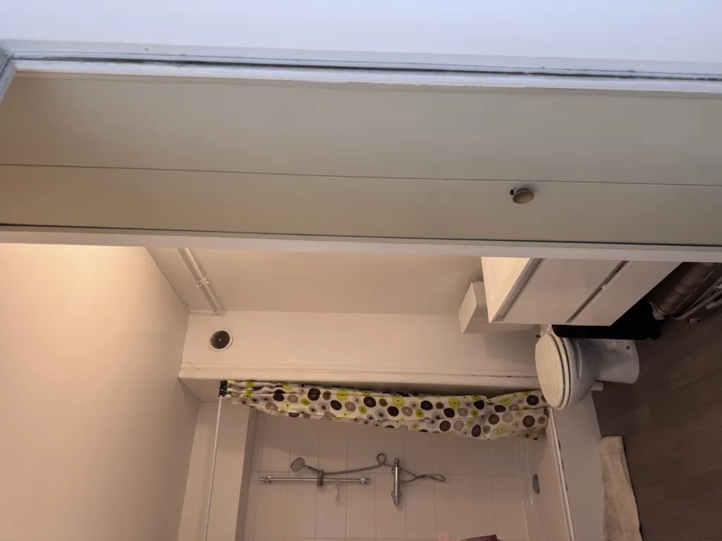 GRAND F1 AVEC PARKING /Rue du Renard