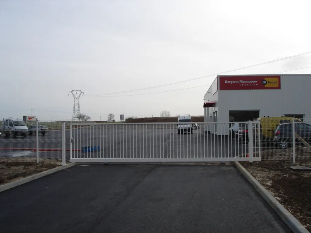 Création de portail pour site industriel en Seine maritime