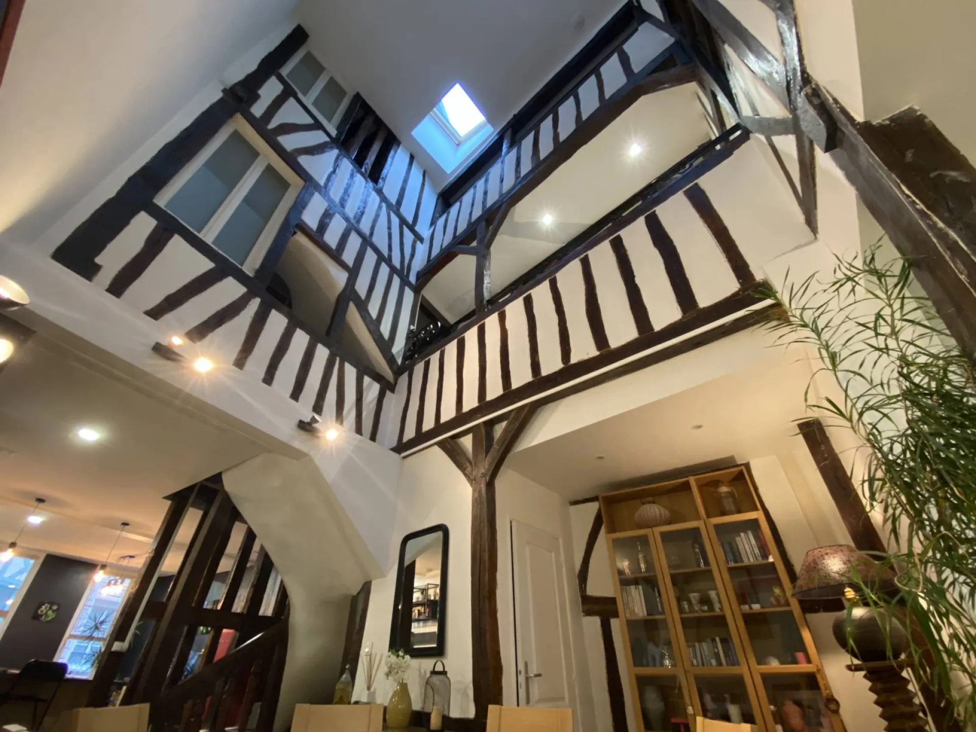 Belle maison atypique avec terrasse - Quartier Vieux-Marché à Rouen