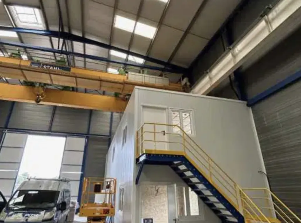 TANCARVILLE - Locaux d’activités de 3 300 m²