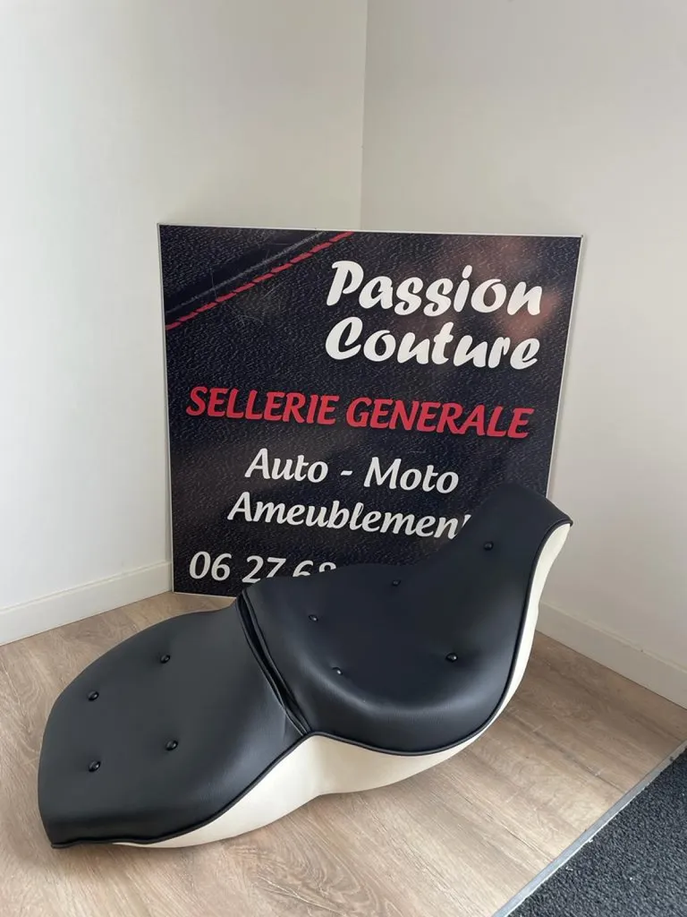 rénovation d'une selle de moto à bordeaux