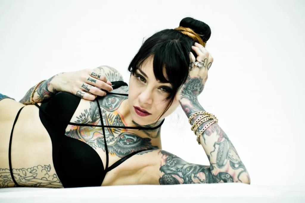 Tatoueur Plan de cuques Tattoo falhine