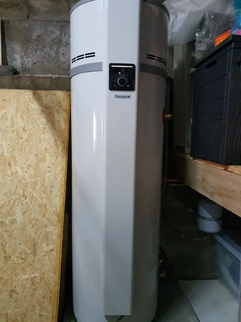 Chauffe-eau thermodynamique Thermor 270 L à St Quentin Fallavier et environs