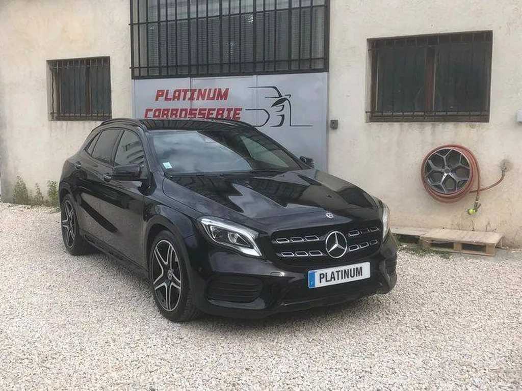 Traitement céramique Mercedes-Benz GLA Traitée et Protégée avec la gamme de céramique Gtechniq à Marseille