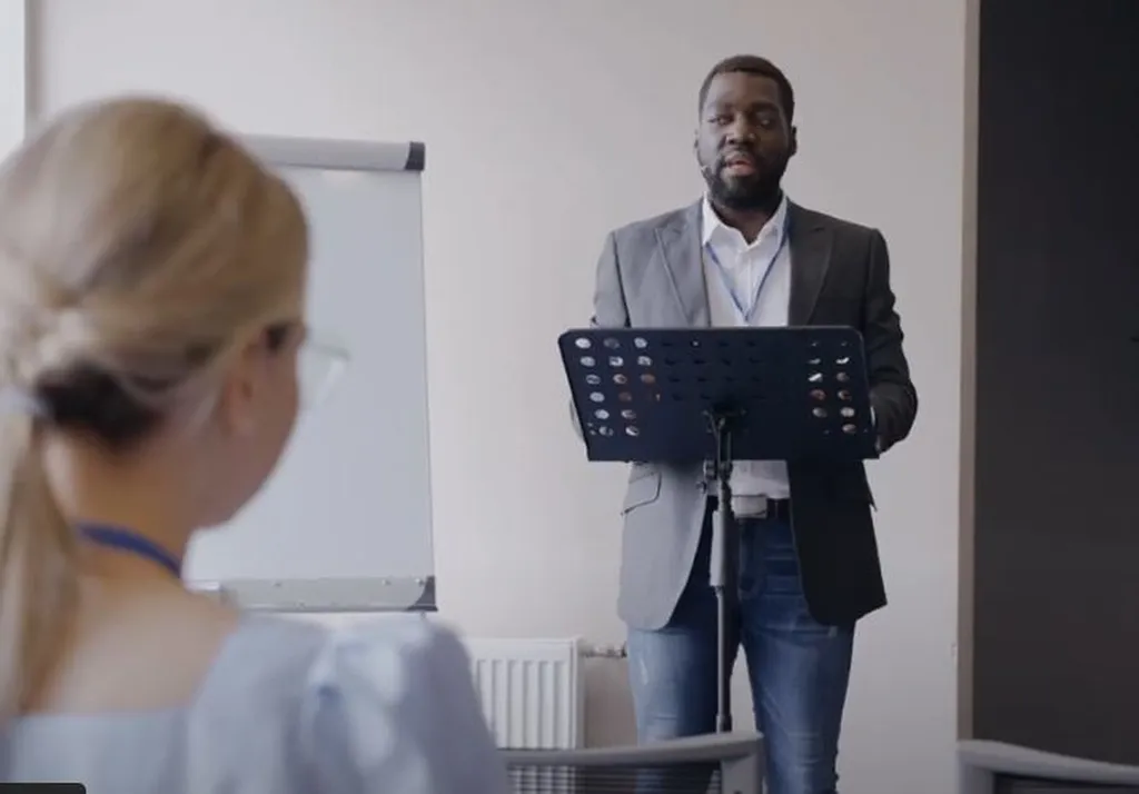 Formadexp – Le Havre - Formation Prise de parole en public - Développer l’aisance orale pour renforcer l’impact professionnel.