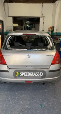 Suzuki swift réparation lunette arrière sans franchise + 150€ offert + nettoyage véhicule aucune avance de frais Marseille 13016