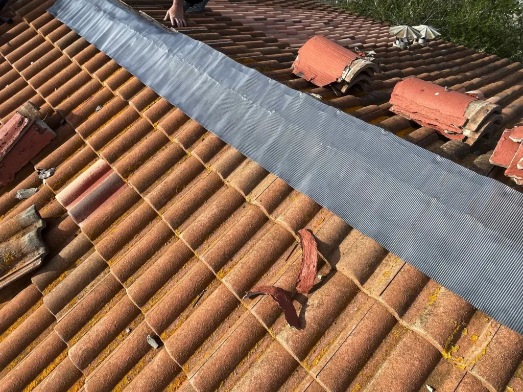 Rénovation d’un Faîtage de toiture de maison Simiane-Collongue 13109