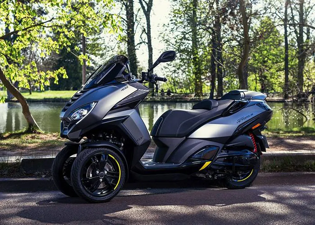 SCOOTER NEUF PEUGEOT METROPOLIS LA SEYNE SUR MER