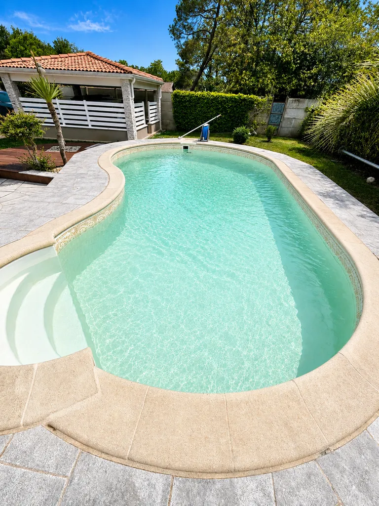 Combien coute le remplacement d'une pompe de filtration d'une piscine à Andernos?