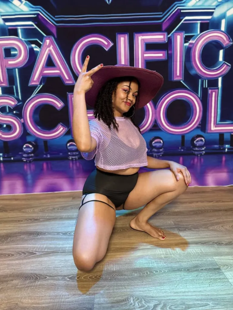 COURS DE DANSE BOOTY THERAPY / TWERK MARSEILLE 13006 CASTELLANE