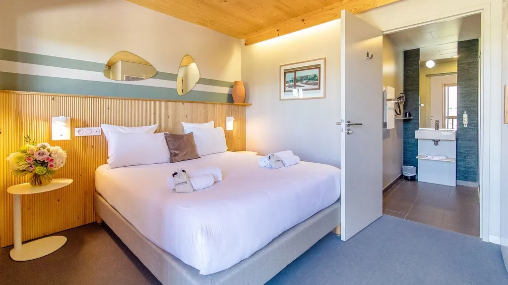 Chambres d'hôtel avec literie de qualité Queen et King Size à Aix-en-Provence