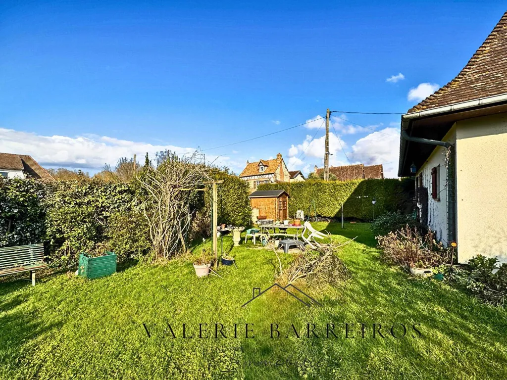 A vendre maison de caractère de 140 m² édifiée sur 850 m² de terrain sur le secteur de TOURVILLE LA RIVIERE 76410